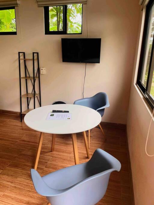 Casa Noil, Beautiful Eco House Near The Beach! Apartment Puerto Viejo de Talamanca Exterior foto