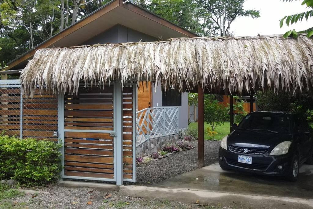 Casa Noil, Beautiful Eco House Near The Beach! Apartment Puerto Viejo de Talamanca Exterior foto